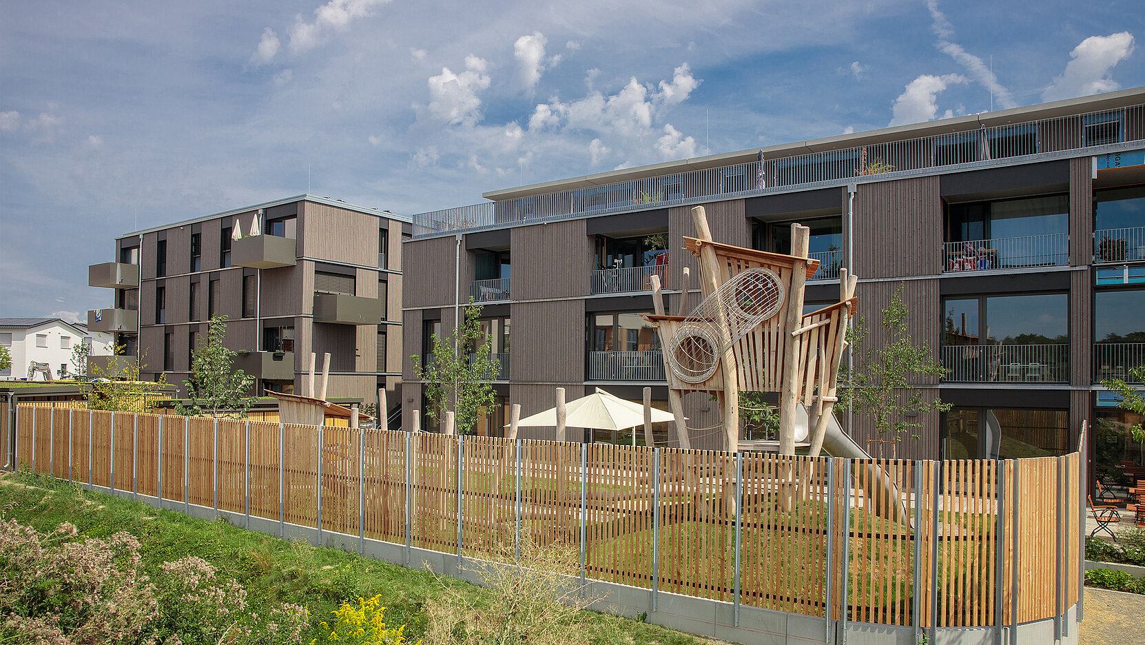 BIL_REF_DE-Radolfzell Quartiersplatz-Sconnex Typ W-Wynrich Zlomke-191_16z9.jpg